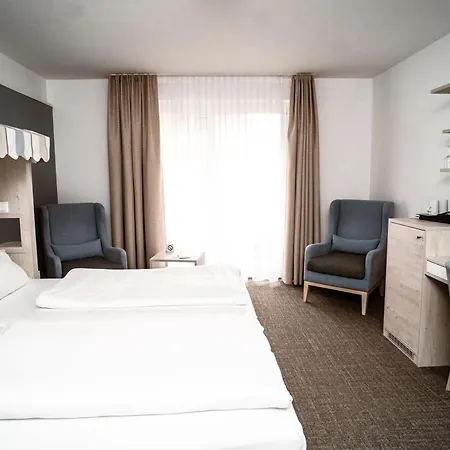 Hotel Seeschwalbe 3*