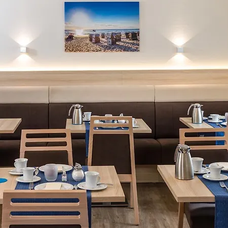 Hotel Seeschwalbe 3*